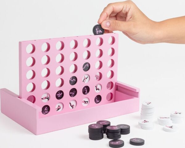 Holzspiel Secret Play Play4Sex mit zerlegbarem Spielbrett und weißen und schwarzen Spielsteinen