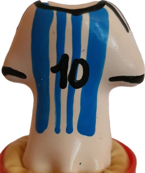 Handbemaltes Fantasiekondom Condomerie Messi Shirt No. 10