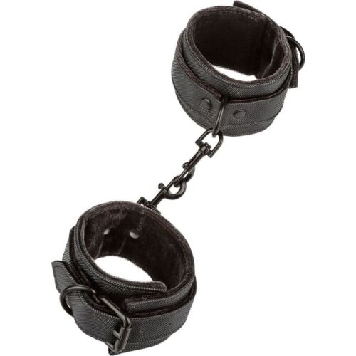 Bondage Zubehör CALEXOTICS Boundless Ankle Cuffs