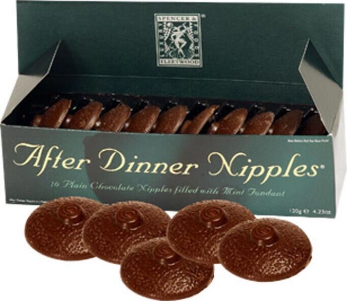 Nach dem Abendessen Brüste Nach dem Abendessen Brüste