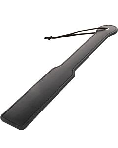 Dunkle Fetisch-Paddel