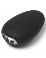 Ich spiele vibrierendes Massagegerät schwarz