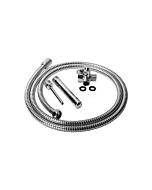 Reinigen Sie das Einlaufset aus Duschmetall