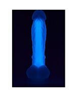 Glänzender mittelgroßer Penis