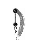 Dominante unterwürfige Sammelkettenpeitsche