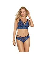 Es gibt keine direkte Übersetzung für den Begriff "Azul Cruzado Glamouroso" ins Deutsche.