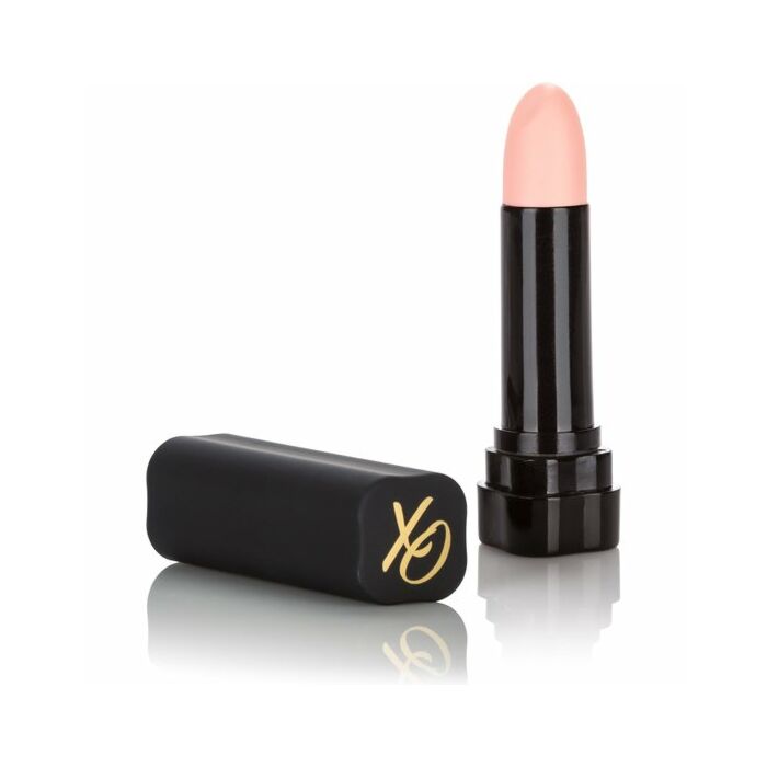 Verstecke und spiele Lippenstift nackt