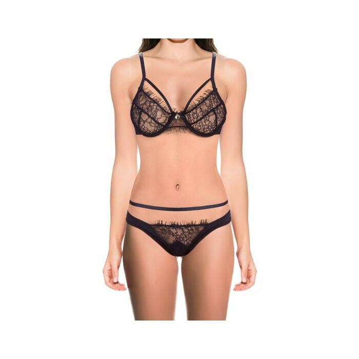 Schwarze Fransen sind schwarz