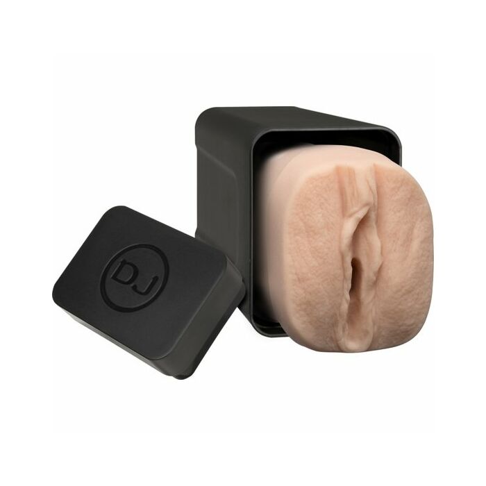 Milf in einer Box cherie deville Muschi