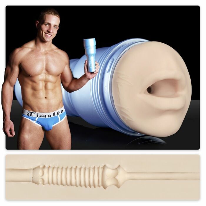 Marcus Fleshjack nassen Mund